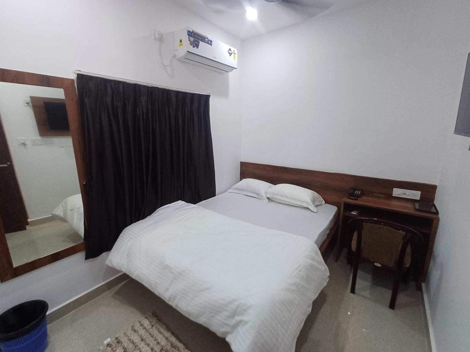 Assam Guest House Siliguri Esterno foto